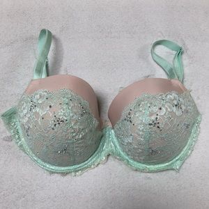 Victoria’s Secret Dream Angels Demi Lined Bra